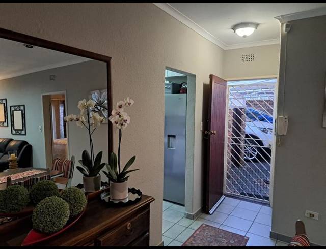 3 BEDROOM SIMPLEX FOR SALE IN BRACKENHURST